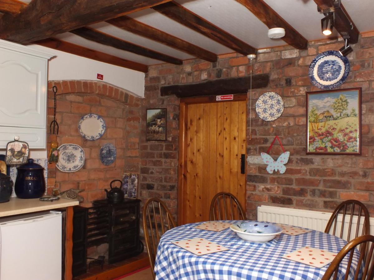 Bank Farm Cottages Nantwich Exterior foto